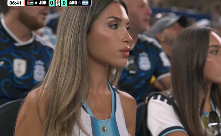 Fan Argentina sở hữu vẻ đẹp mà nhiều người nhầm tưởng rằng đây là ảnh do AI tạo ra&nbsp;
