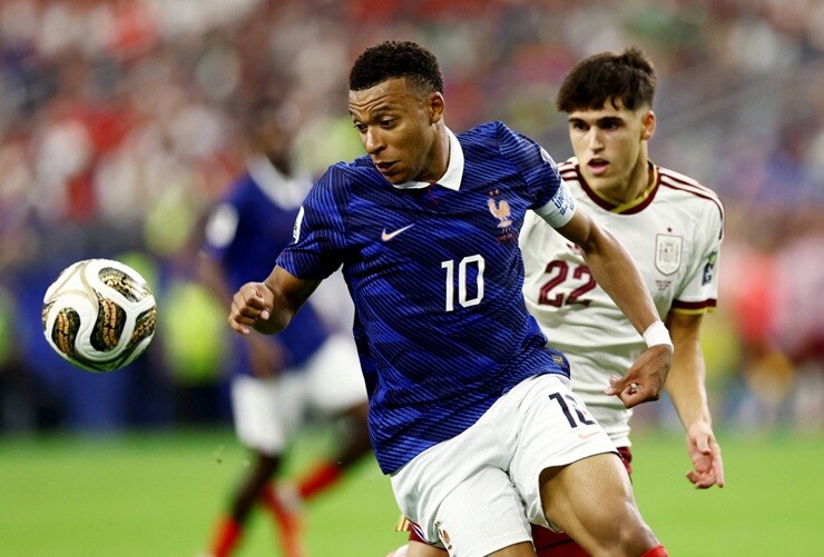 Mbappe đã ghi tên mình vào lịch sử World Cup