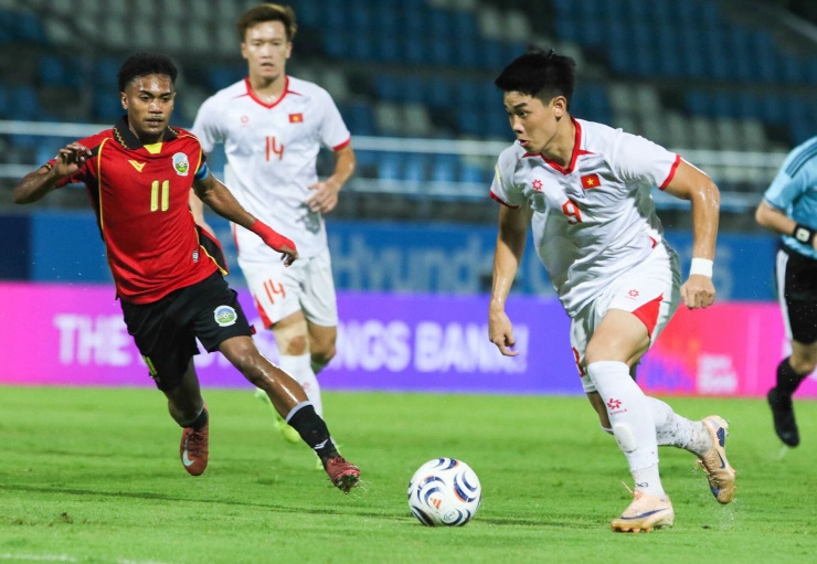 Đình Bắc thi đấu xuất sắc nhất ở trận tuyển Việt Nam thắng Timor Leste 7-0. Ảnh: VFF