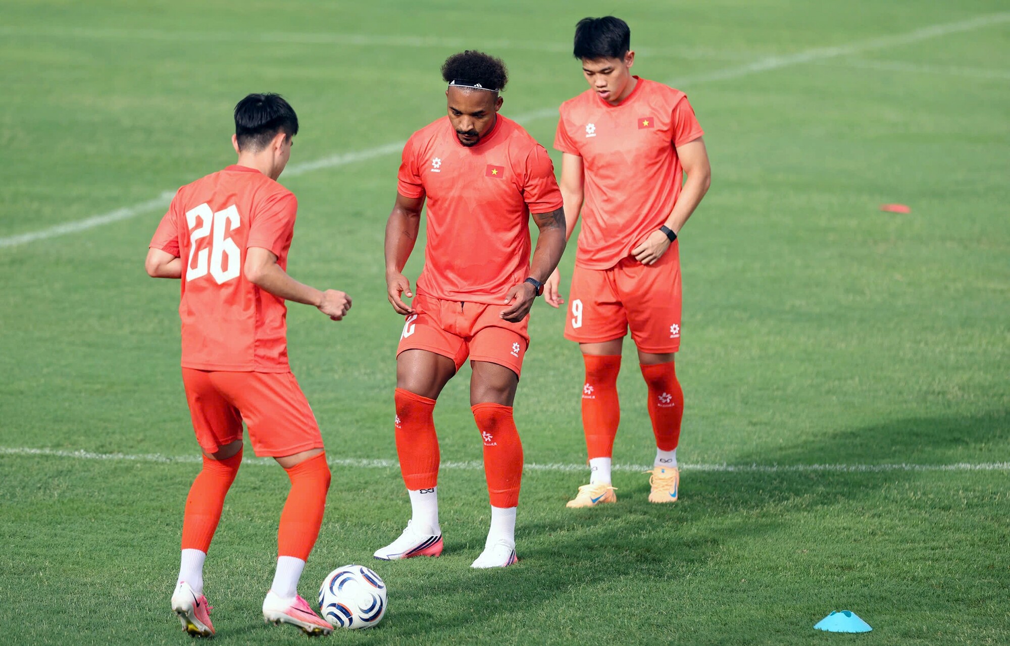 Nếu không phát sinh thêm chấn thương trong những ngày tới, đội tuyển Việt Nam sẽ có lực lượng gần như đầy đủ cho trận đấu với Singapore trên sân Mỹ Đình.