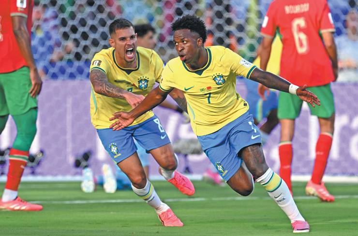 Arsenal đang xúc tiến hai thương vụ đầy tham vọng nhằm chiêu mộ cả Bruno Guimaraes lẫn Vinicius