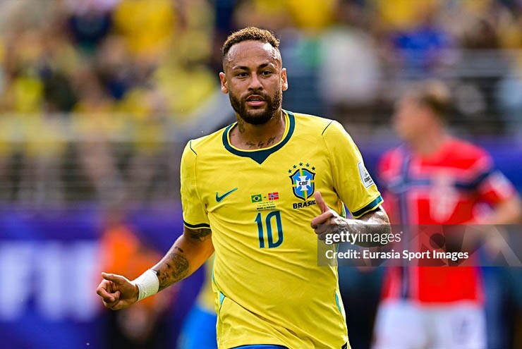Neymar bị chê bai thậm tệ