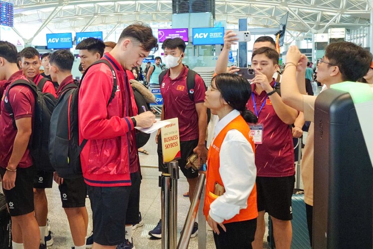 ĐT Việt Nam tức tốc sang Indonesia đấu "chung kết" sớm AFF Cup - 11