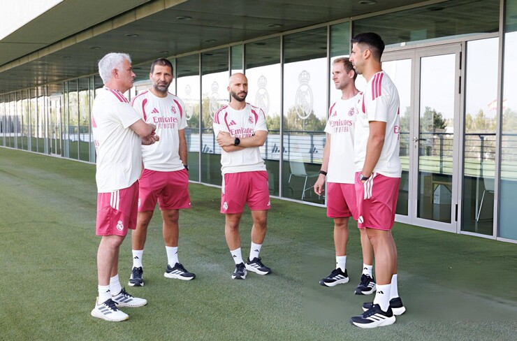 Mourinho quyết lập lại trật tự ở Bernabeu