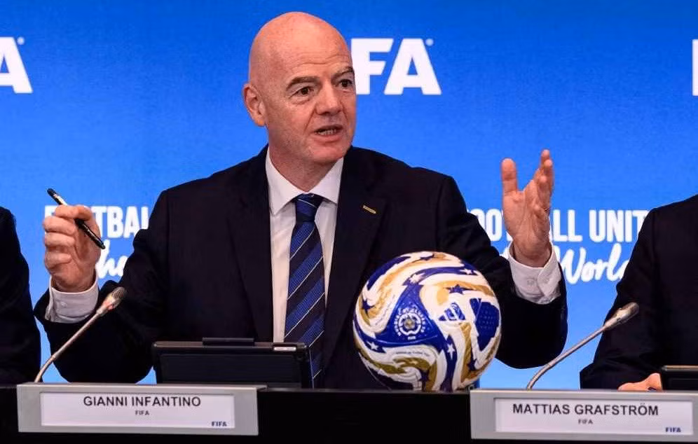 Áp lực vẫn đang bủa vây chủ tịch FIFA Gianni Infantino