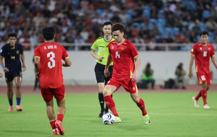Nếu chơi đúng sức, ĐT Việt Nam đủ sức đánh bại ĐT Malaysia ở bán kết ASEAN Cup 2026. Ảnh: Lê Hiếu