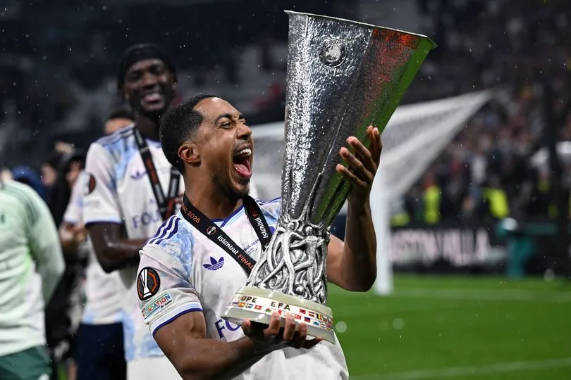 Tielemans gặt hái thành công cùng Aston Villa