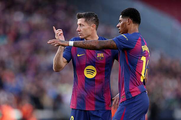 Lewandowski và Rashford đều đã rời Barcelona sau đóng góp cho ngôi vô địch La Liga mùa trước