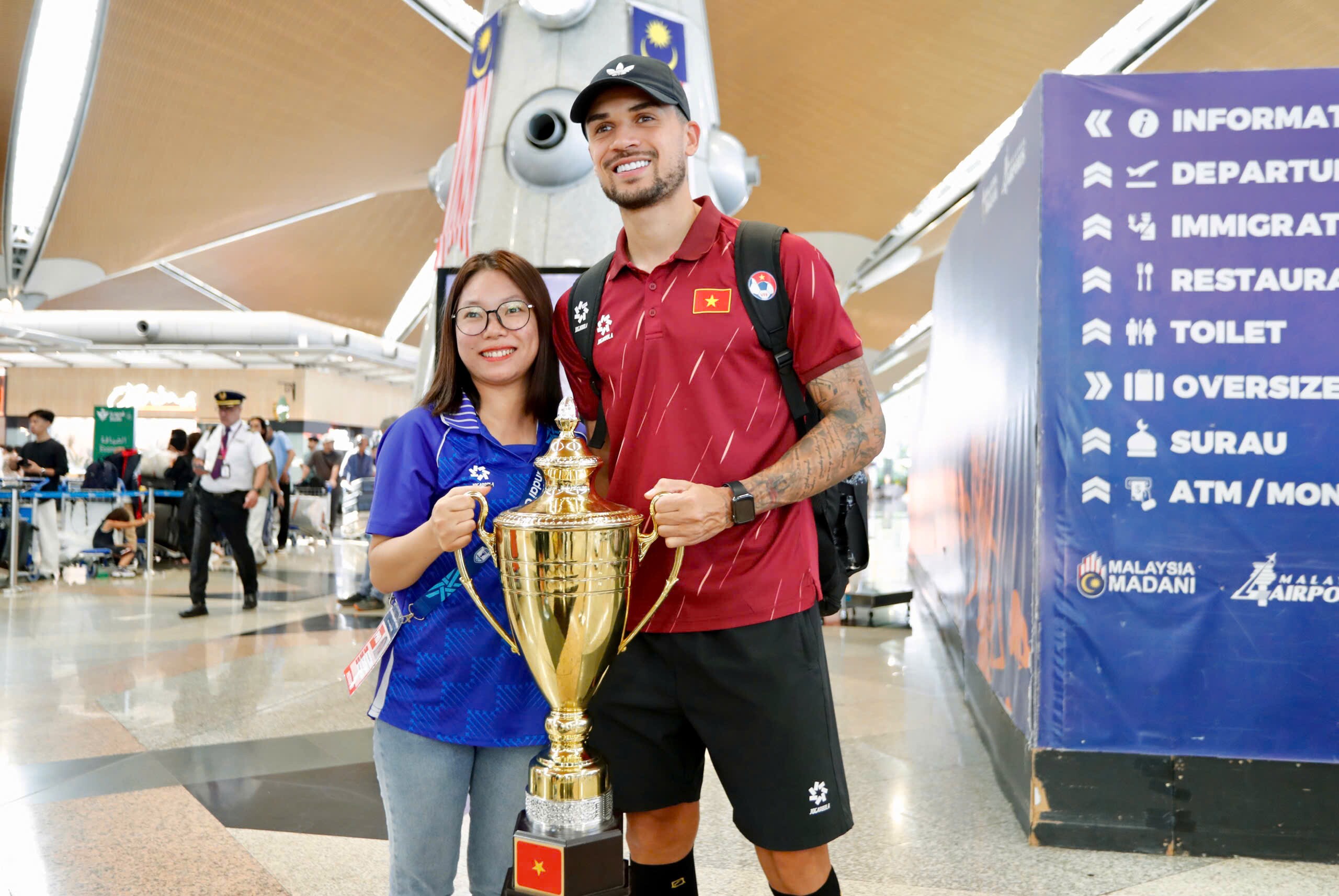 Tối qua (16/8), ĐT Việt Nam giành chiến thắng 2-0 trước ĐT Malaysia trong trận lượt đi bán kết AFF Cup 2026