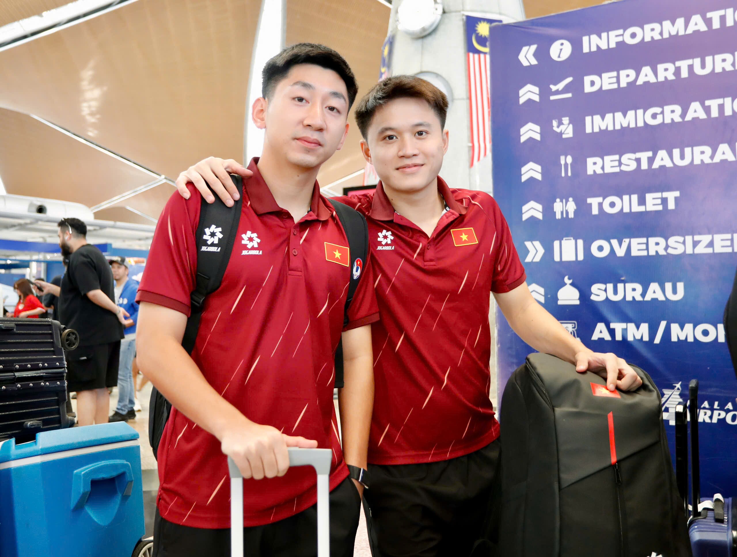 Nhật Minh và Gia Hưng, hai trụ cột tương lai của ĐT Việt Nam