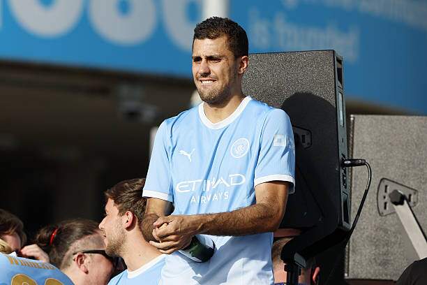 Rodri sắp khép lại 7 năm vinh quang ở Man City, để lại khoảng trống to lớn