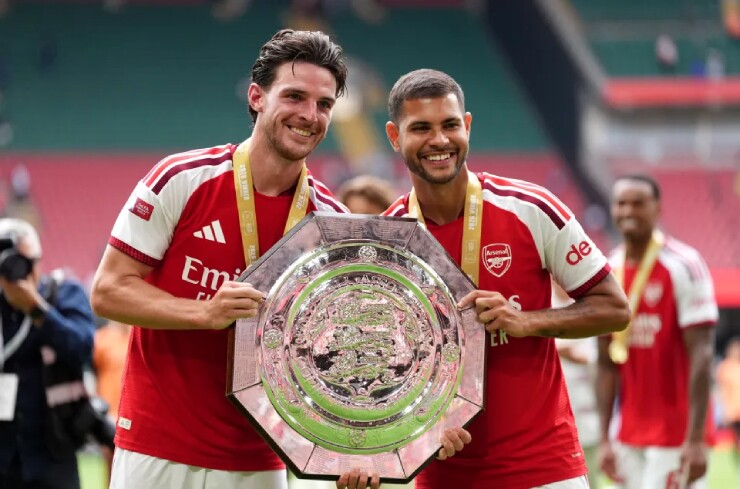 Tuyến giữa của Arsenal khiến các đối thủ phải lo lắng