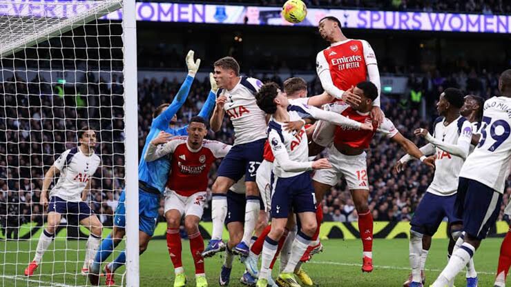 Arsenal cần tìm thêm phương án tổ chức phạt góc