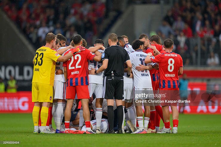 Sao tuyển Đức Musiala lại đổ gục xuống sân, Bayern Munich âu lo trước mùa giải mới - 1
