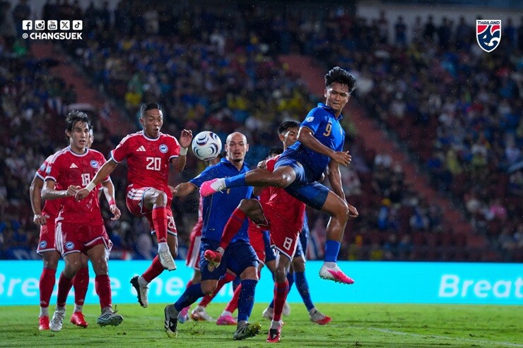 Thái Lan hú vía vào chung kết AFF&nbsp;Cup