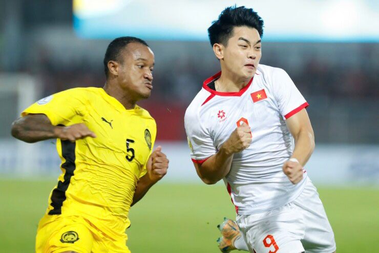 Trực tiếp bóng đá ĐT Việt Nam - Malaysia: Tung đòn kết liễu trên sân nhà? (AFF Cup) - 1