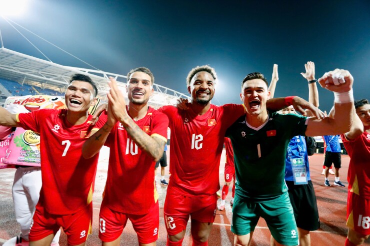 Những ngôi sao nhập tịch như Xuân Son, Hoàng Hên, Lê Giang Patrik góp công lớn vào chiến tích dự chung kết AFF Cup 2 lần liên tiếp