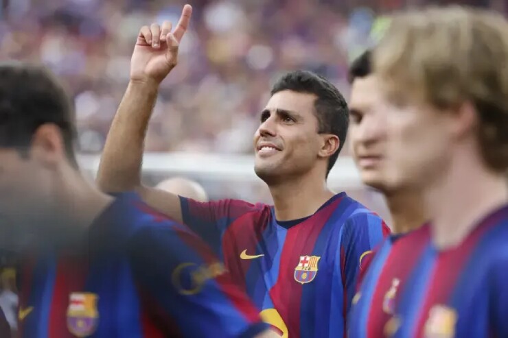 Quả bóng vàng World Cup 2026 gia nhập Barca với nhiều kỳ vọng