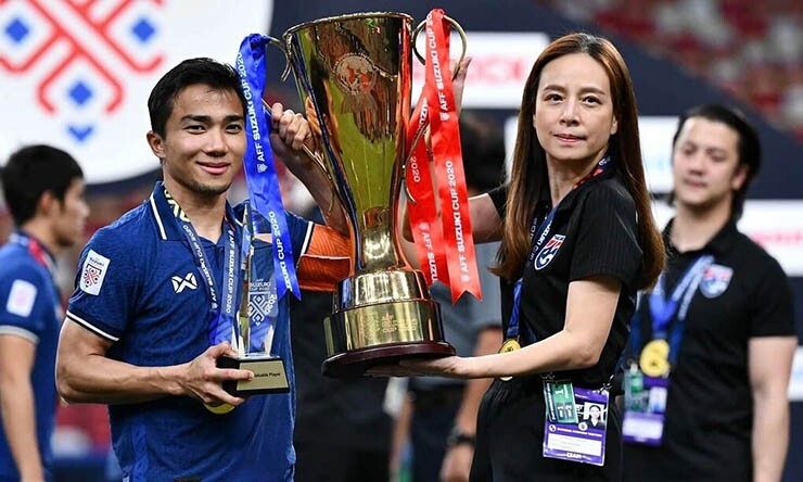 Chanathip từng giúp ĐT Thái Lan 3 lần đăng quang AFF Cup