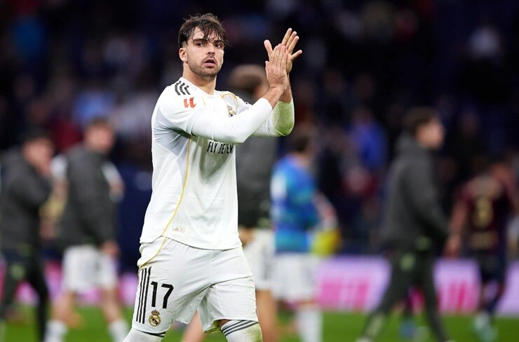 Tương lai của Raul Asencio tại Real Madrid vẫn chưa được giải quyết