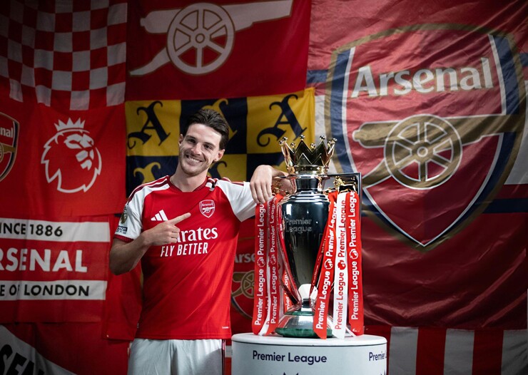 Arsenal hướng tới cột mốc đặc biệt
