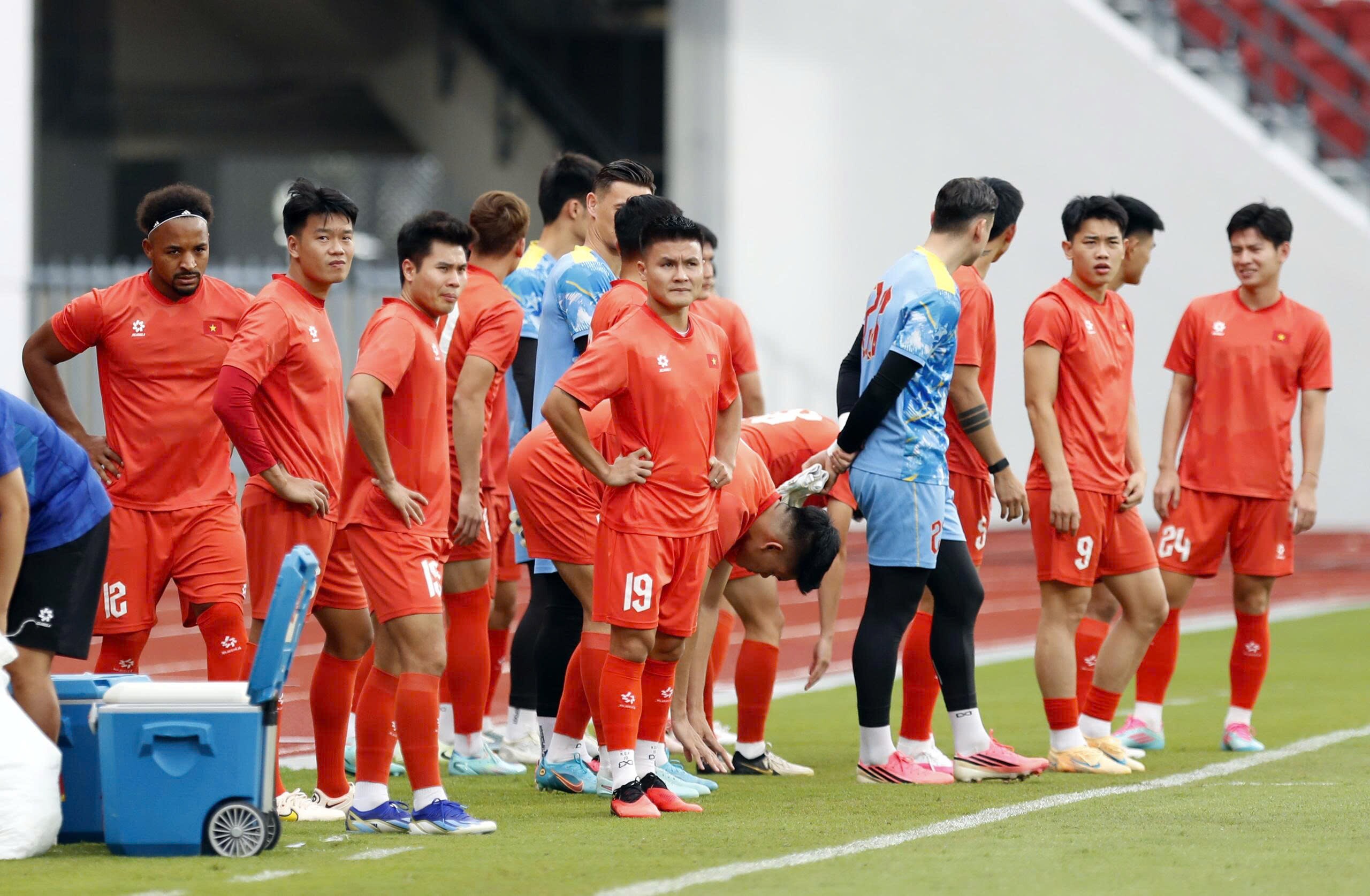 17h chiều ngày 21/8, ĐT Việt Nam có buổi tập làm quen sân vận động Rajamangala, chuẩn bị cho trận chung kết lượt đi AFF Cup 2026 trước chủ nhà Thái Lan