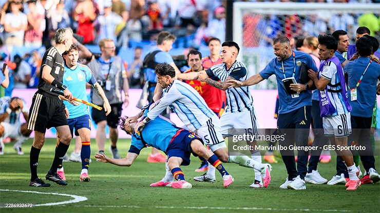 Argentina đối mặt hàng loạt án phạt nặng từ FIFA sau những sự cố liên quan tại World Cup 2026