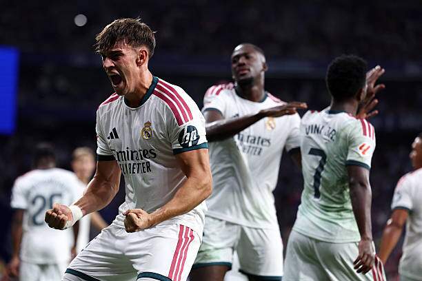 Carlos Espi ghi bàn ngay trong trận ra mắt Real Madrid và mang về thắng lợi vất vả