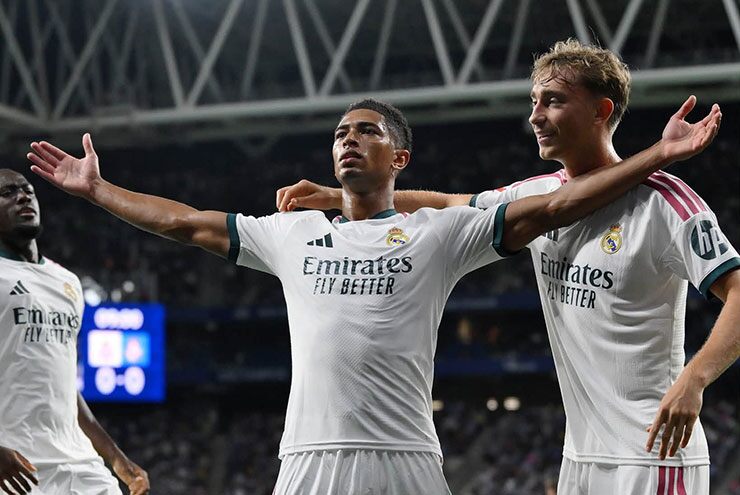 Bellingham ghi bàn thắng đầu tiên cho Real Madrid trong kỷ nguyên Mourinho