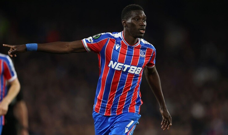 Sarr đã ghi 33 bàn và có 10 pha kiến tạo sau 92 lần ra sân cho Crystal&nbsp;Palace