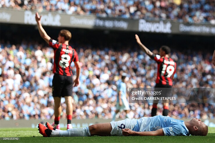 Haaland trải qua hai trận liên tiếp không thể ghi bàn cho Man City