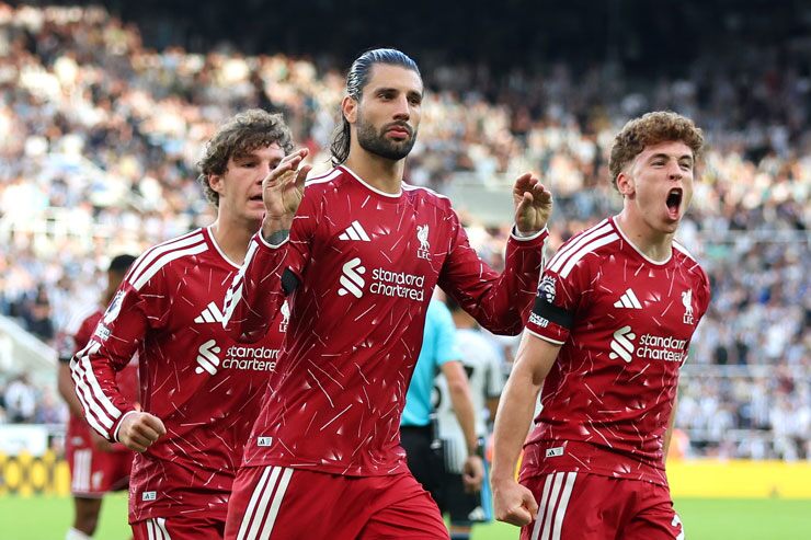 Tân binh 1m94 cứu rỗi Mourinho & Real, Liverpool – Man City khiến đối thủ “phát điên” phút bù giờ - 3