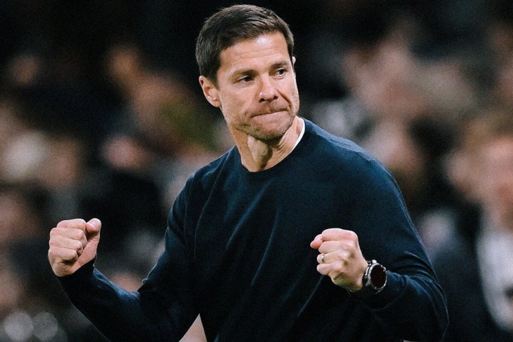 Xabi Alonso ra mắt thuận lợi. Ảnh: CFC