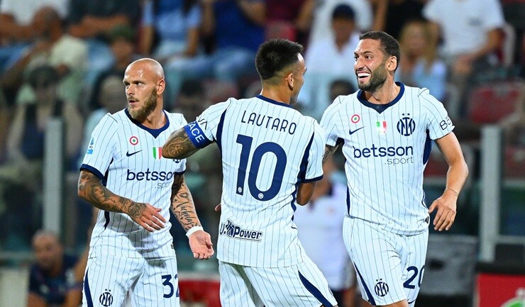 Calhanoglu giúp&nbsp;Inter Milan vượt ải Cagliari