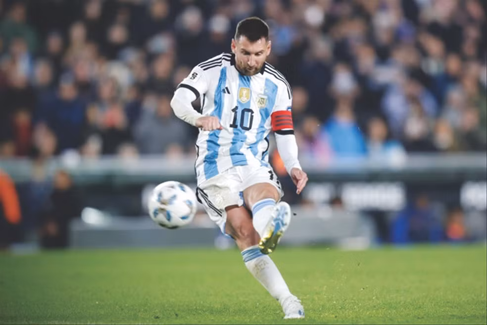 Những kỷ lục vô tiền khoáng hậu Messi thiết lập trong màu áo đội tuyển Argentina - 2