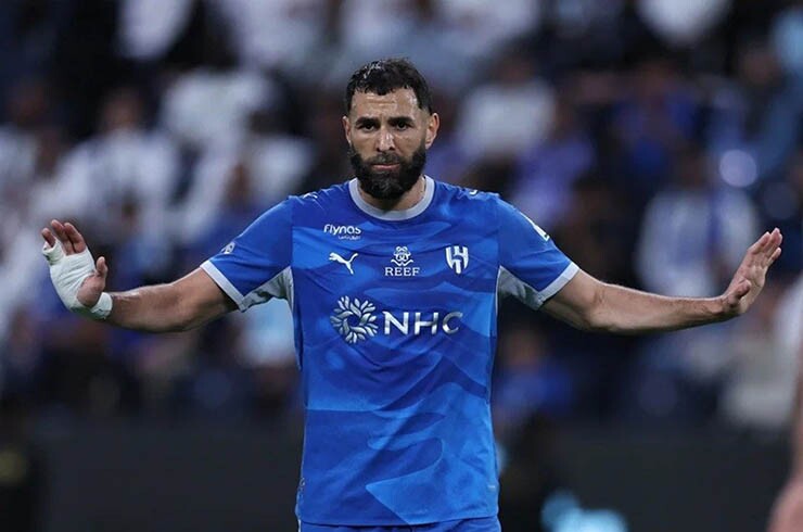 MU có thể bất ngờ chiêu mộ Benzema