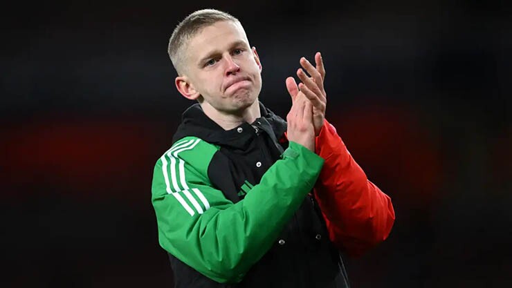 Zinchenko vẫn đang thất nghiệp
