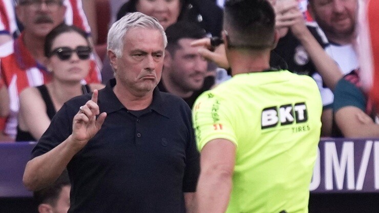 Mourinho lại trở về đúng với hình ảnh quen thuộc