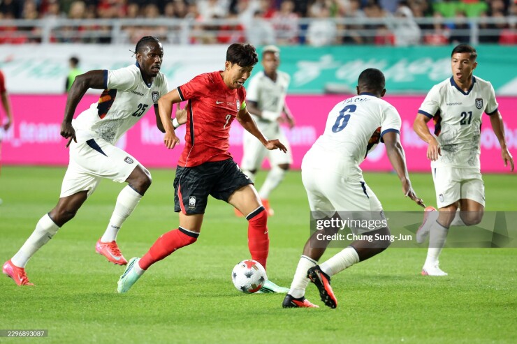 Video bóng đá Hàn Quốc - Ecuador: Hiệp 2 bùng nổ của Son Heung Min & đồng đội - 1