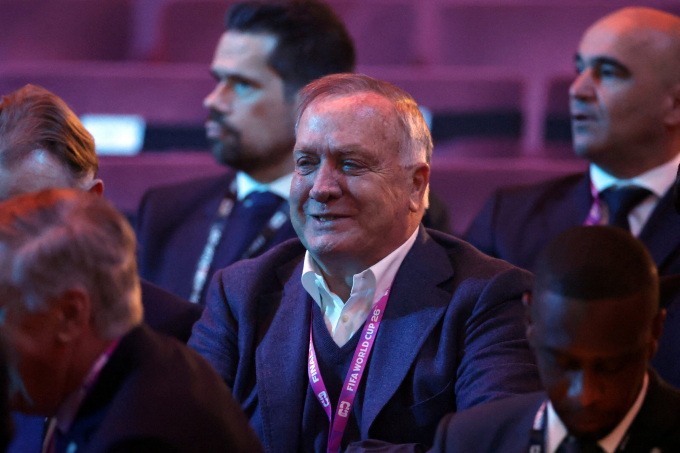 HLV Dick Advocaat dẫn dắt tuyển Curacao từ năm 2024 với sự nghiệp cầm quân bắt đầu từ năm 1980. Ảnh: Reuters