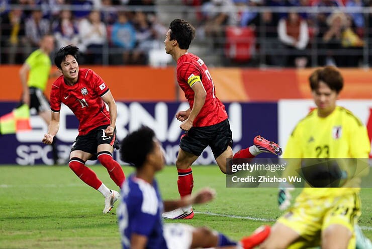 Niềm vui vỡ òa của U23 Hàn Quốc