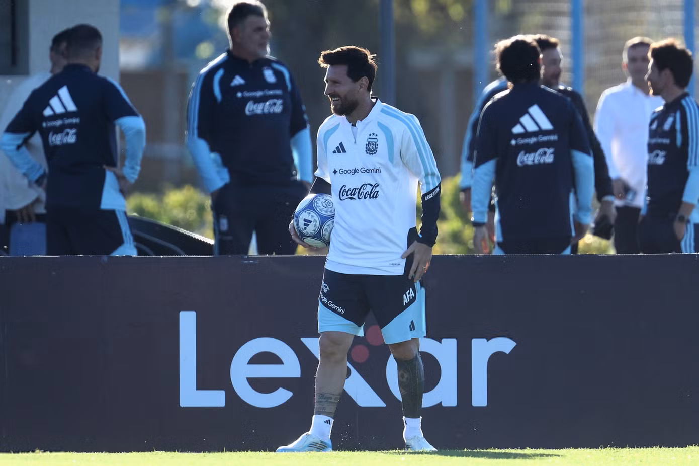 Buổi tập cuối cùng của Messi cùng Argentina.