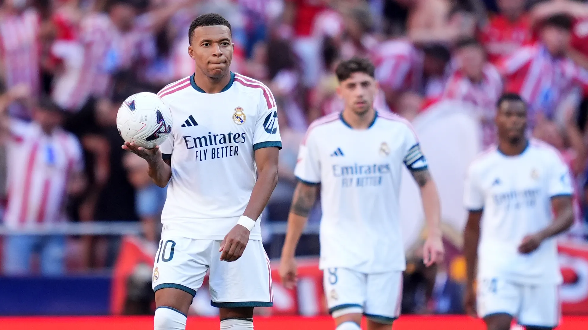 Mbappe đang khiến Real Madrid đau đầu