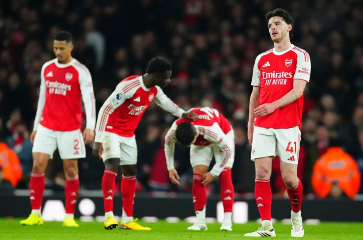 Arsenal bắt buộc phải thắng sau thất bại 0-3 trước Brighton ở vòng đấu trước.