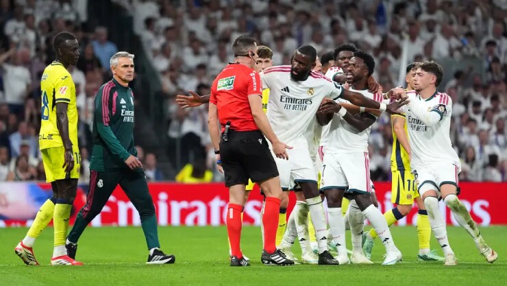 Kênh truyền hình Real chất vấn VAR, HLV Mourinho dễ bị phạt vì bỏ họp báo - 1