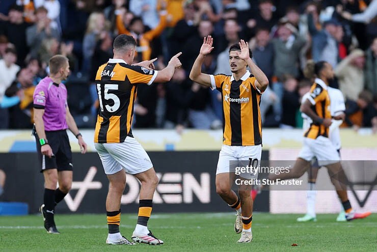 Hull City không hề bỏ cuộc