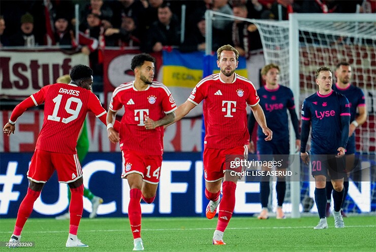 Kane lập cú đúp trong trận Bayern Munich hòa 3-3 trước Viking