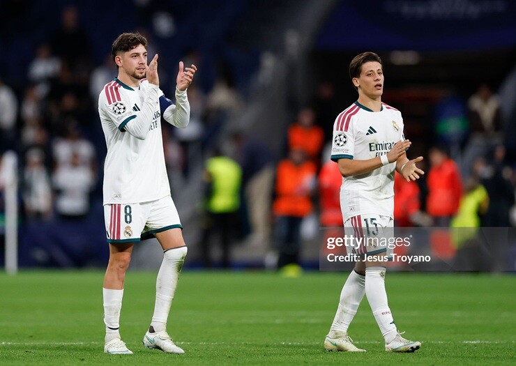 Valverde và Guler tạo thành bộ đôi lợi hại bên hành lang phải của Real Madrid