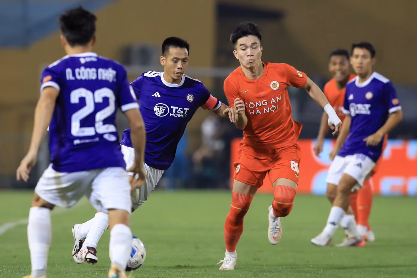 V.League: Số lượng hay chất lượng? - 1