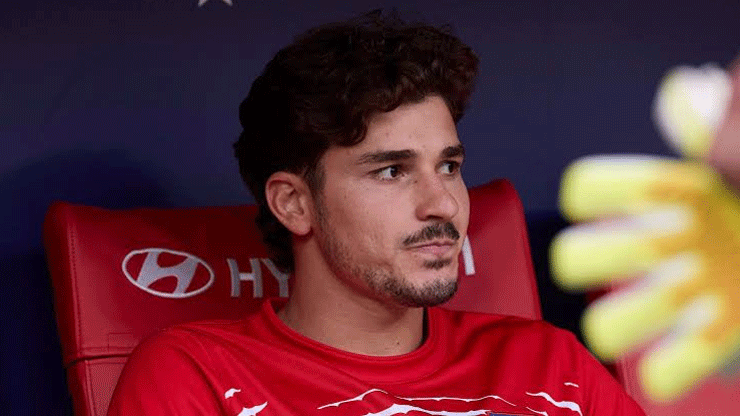 Barcelona bị xử phạt 503 bảng Anh sau khi Atletico Madrid khiếu nại vụ tiếp cận Julian Alvarez.